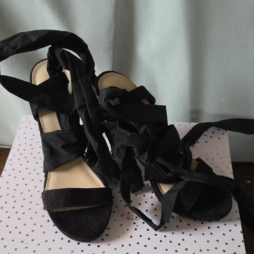 JustFab Black Wrap Sandals